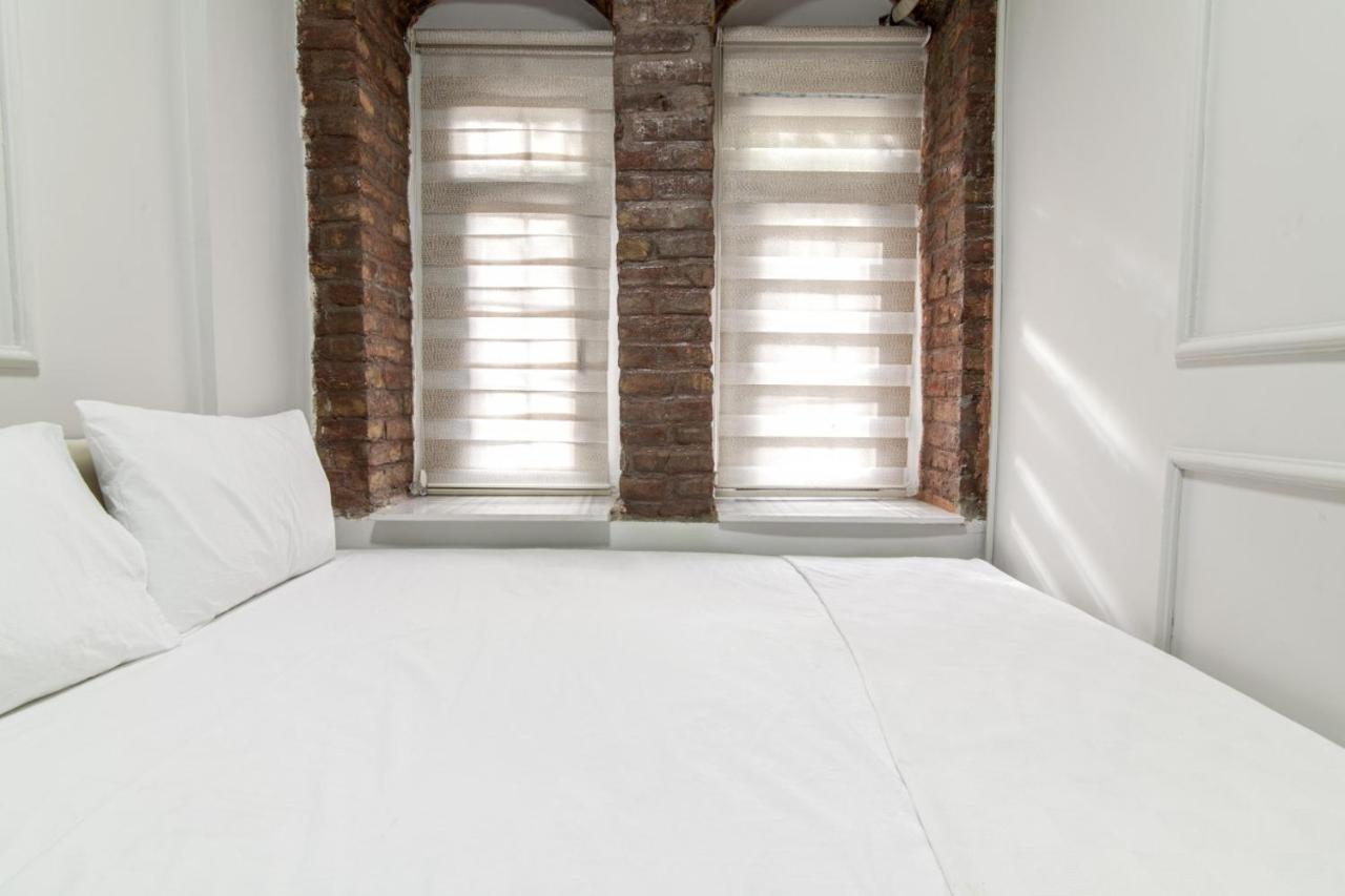Modern Flat In The Heart Of Beyoglu Apartment Istanbul Exterior photo